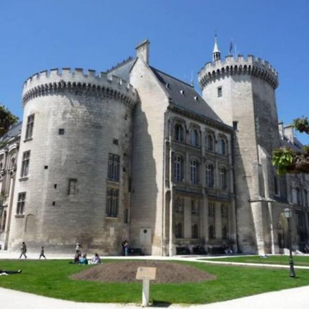 L'Atelier - 500M Musee Bd Angoulême Exterior foto